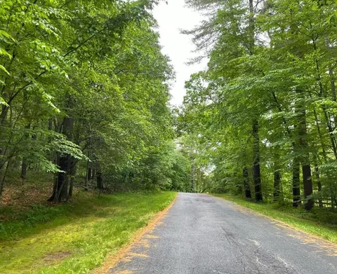 20 Triangle Farm Ln, Acton, MA 01720 photo 2