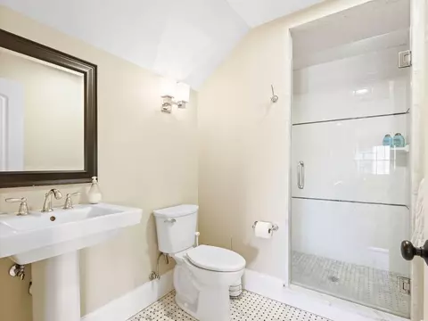 78 Mayflower Rd, Needham, MA 02492 photo 27