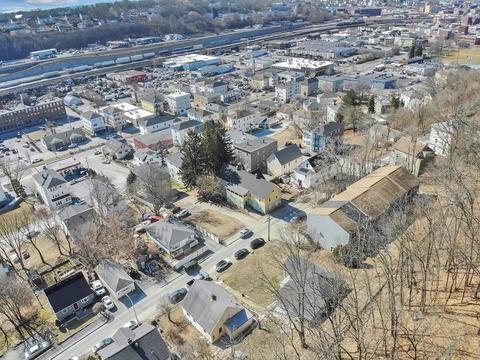 37 Chilmark St, Worcester, MA 01604 photo 7