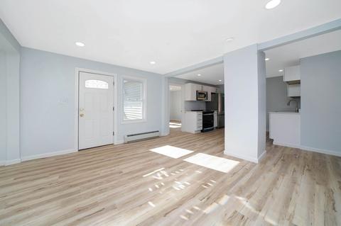 37 Chilmark St, Worcester, MA 01604 photo 18