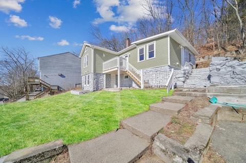 37 Chilmark St, Worcester, MA 01604 photo 2