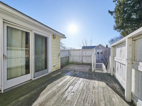 38 Endicott Rd, Stoneham, MA 02180 photo 4