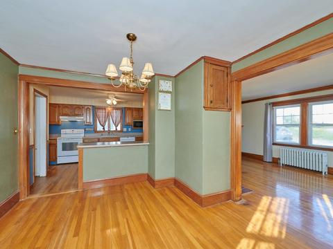 38 Endicott Rd, Stoneham, MA 02180 photo 9
