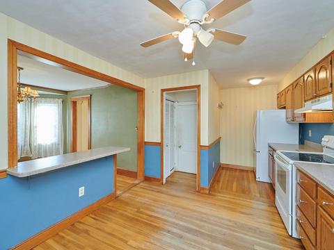 38 Endicott Rd, Stoneham, MA 02180 photo 12