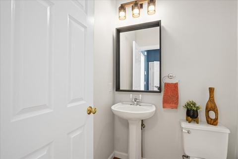 2 Quaker Rd, Worcester, MA 01602 photo 18