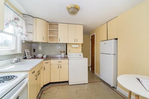2 Waring Rd, Natick, MA 01760 photo 7