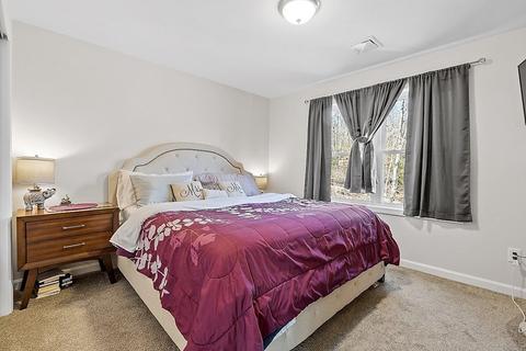 36 Pine St, Dudley, MA 01571 photo 14