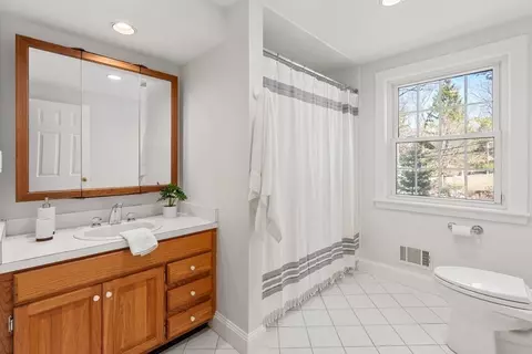 19 Byron Rd, Weston, MA 02493 photo 15