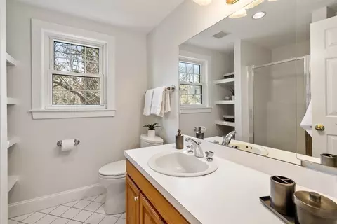 19 Byron Rd, Weston, MA 02493 photo 12