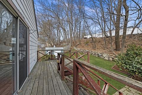 927 Main St, Reading, MA 01867 photo 5