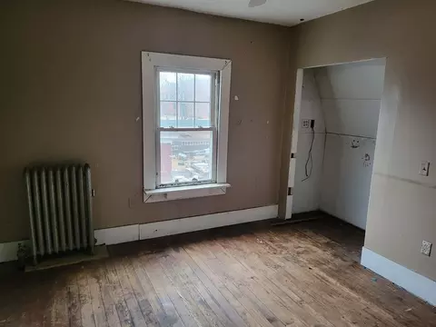 1103 Worcester St, Springfield, MA 01151 photo 17
