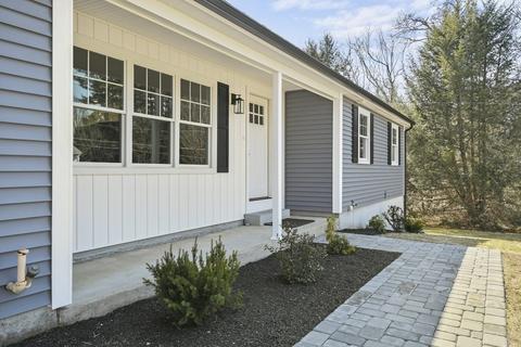 5 Brookside Ave, Webster, MA 01570 photo 2