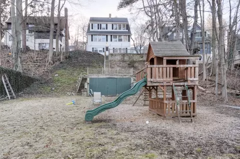 11 Saint Elmo Rd, Worcester, MA 01602 photo 34