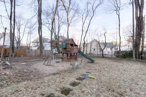 11 Saint Elmo Rd, Worcester, MA 01602 photo 32