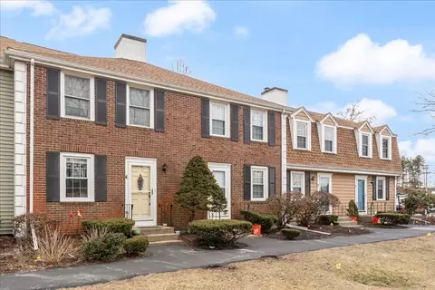 848 Plain St #4, Marshfield, MA 02050 photo 1