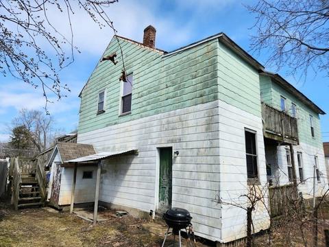 8 Summer St, Easthampton, MA 01027 photo 5