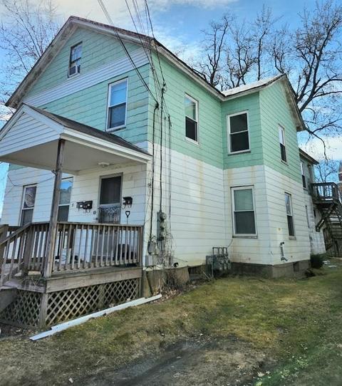 8 Summer St, Easthampton, MA 01027 photo 3