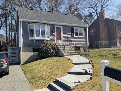 18 Ridgeway St, Dedham, MA 02026 photo 1