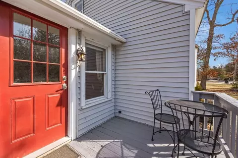409 County Rd, Hanson, MA 02341 photo 4