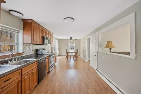 409 County Rd, Hanson, MA 02341 photo 9