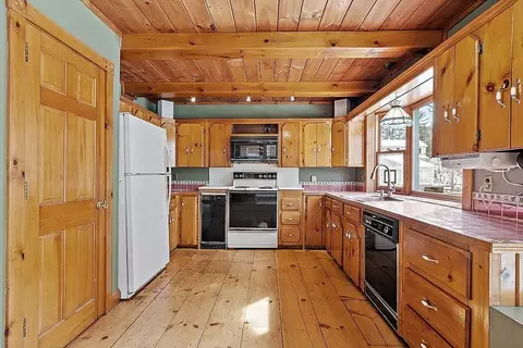66 Packard Rd, Orange, MA 01364 photo 12