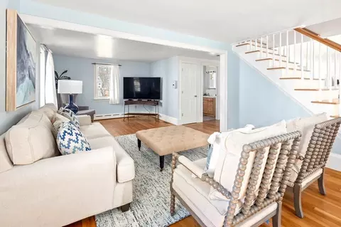 11 Gardner, Hingham, MA 02043 photo 6