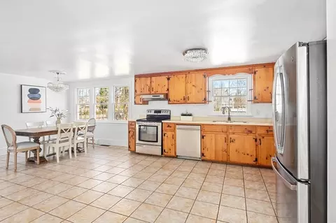 11 Gardner, Hingham, MA 02043 photo 15