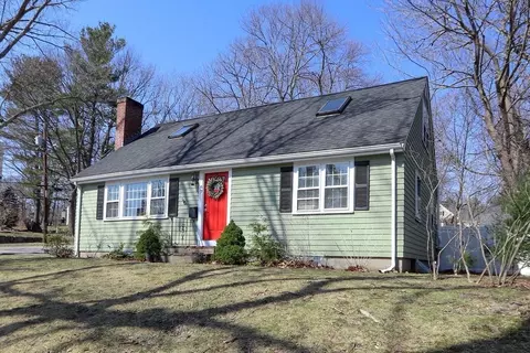 67 Bond St, Needham, MA 02492 photo 1