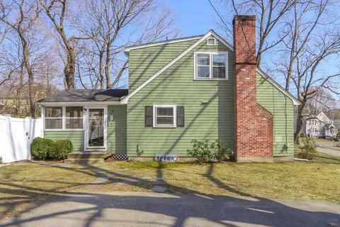 67 Bond St, Needham, MA 02492 photo 31