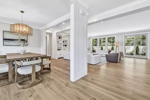 19 Willow Cir, Mashpee, MA 02649 photo 12