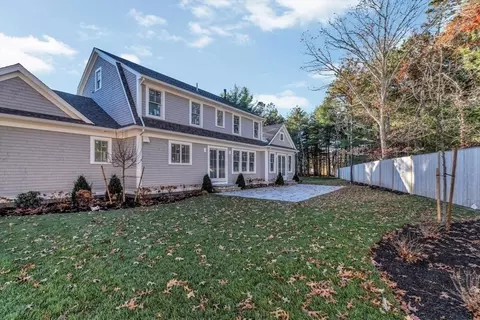 19 Willow Cir, Mashpee, MA 02649 photo 30