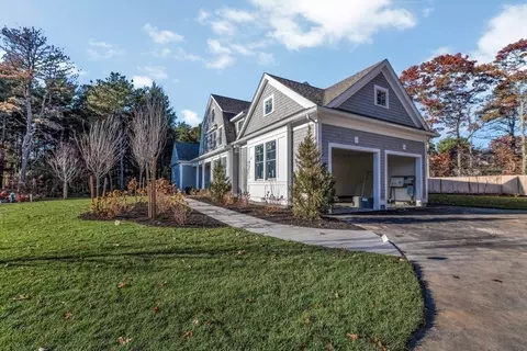 19 Willow Cir, Mashpee, MA 02649 photo 35