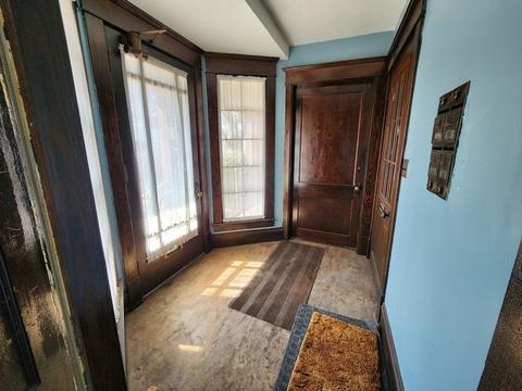 16 Adams St, Chicopee, MA 01013 photo 28