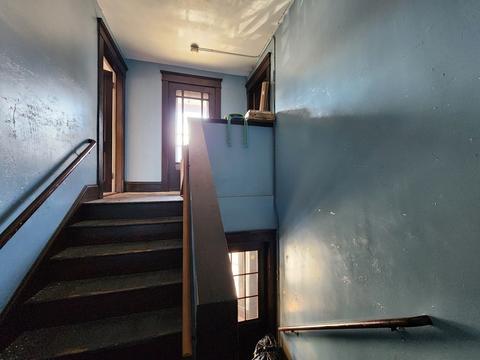 16 Adams St, Chicopee, MA 01013 photo 29
