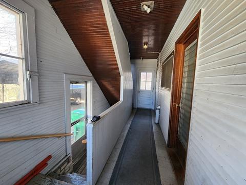 16 Adams St, Chicopee, MA 01013 photo 30
