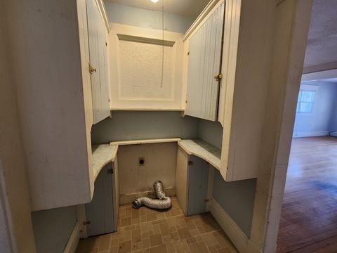 16 Adams St, Chicopee, MA 01013 photo 23