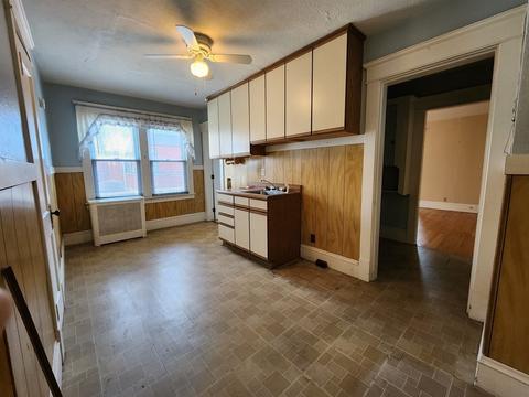 16 Adams St, Chicopee, MA 01013 photo 21