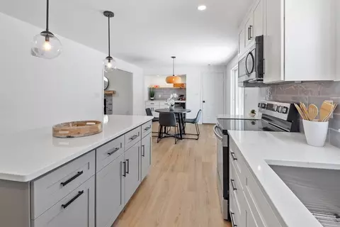 124 Mashpee Neck Rd, Mashpee, MA 02649 photo 18