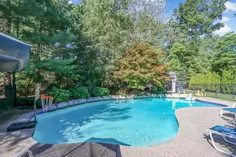 72 Stonecrest Dr, Needham, MA 02492 photo 40