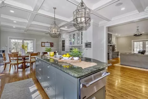 72 Stonecrest Dr, Needham, MA 02492 photo 11