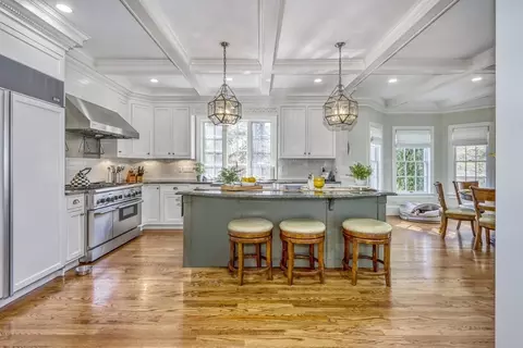 72 Stonecrest Dr, Needham, MA 02492 photo 6