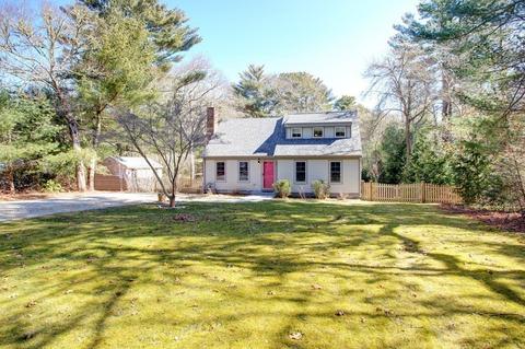 607 County Rd, Bourne, MA 02559 photo 2