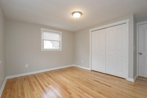 31 Cottonwood Ln, Springfield, MA 01128 photo 18