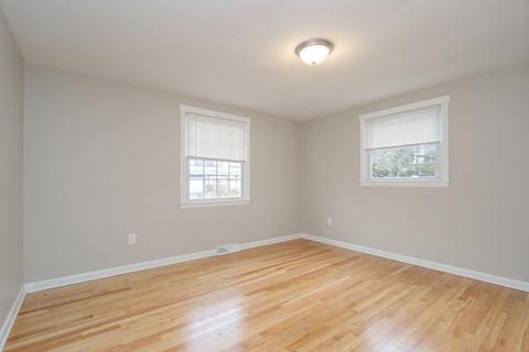 31 Cottonwood Ln, Springfield, MA 01128 photo 15
