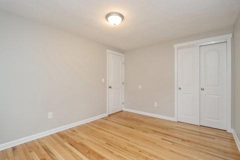 31 Cottonwood Ln, Springfield, MA 01128 photo 20