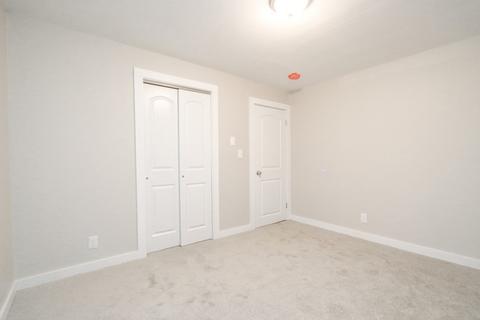 40 Vincent St, Springfield, MA 01129 photo 16