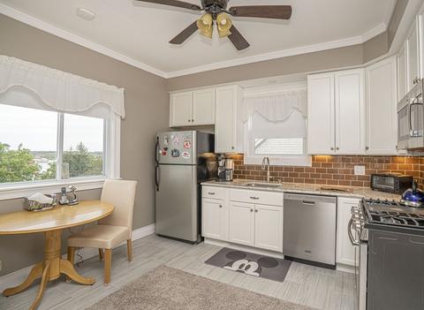 444 June St, Fall River, MA 02720 photo 24