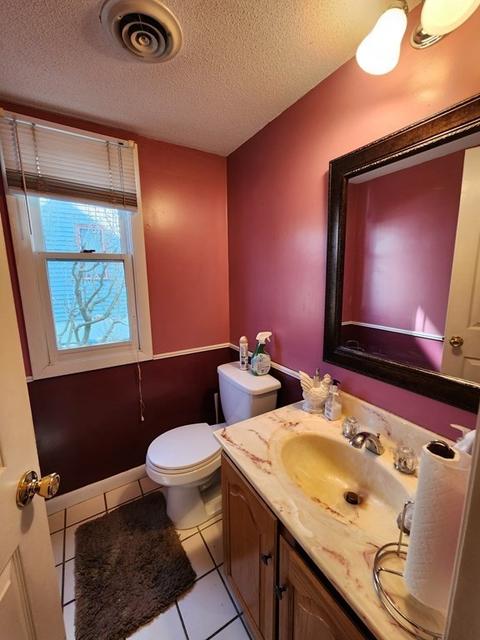 47 Midgley Ln, Worcester, MA 01604 photo 6