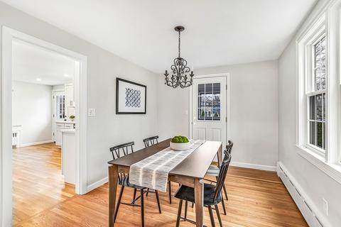 14 Deane St, Maynard, MA 01754 photo 9