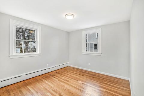 14 Deane St, Maynard, MA 01754 photo 21